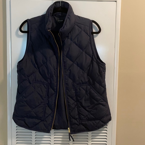J. Crew Jackets & Blazers - J. Crew Navy Puffy Vest